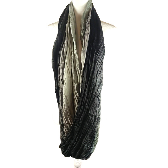 Apt 9 Infinity Scarf Black To Silver Crinkle 68 X 18 - Picture 7 of 8